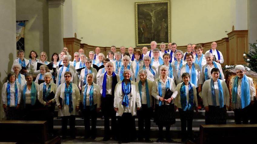 Retour en photos sur l'après-midi de chants de Noël de dimanche 15 décembre en l'église de Chatte Retour en photos sur l'après-midi de chants de Noël de dimanche 15 décembre en l'église de Chatte