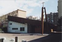L'église vue de l'extérieur L'église vue de l'extérieur