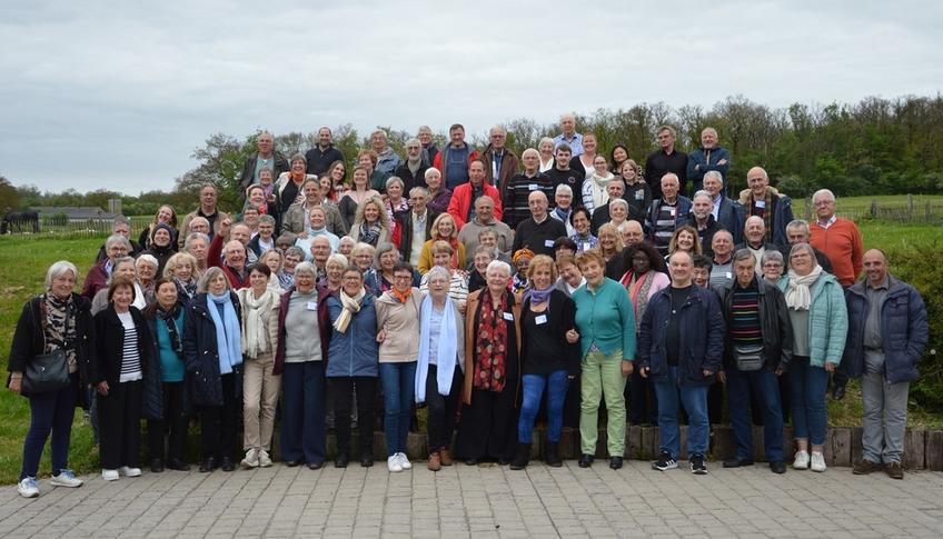 Rencontre des chorales "Sinsin" et "St Luc" du 3 au 5 mai 2024 en Belgique Rencontre des chorales "Sinsin" et "St Luc" du 3 au 5 mai 2024 en Belgique