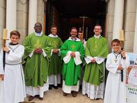 Septembre 2016 : messe d'installation du Père Jean-Philippe Goudot, nouveau curé de la paroisse et du Père Kouassi-Yves Yao, vicaire