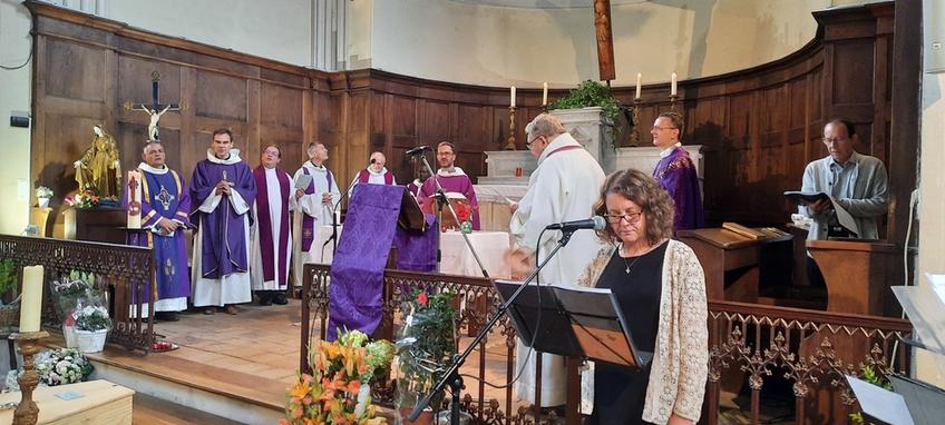 Adieu au père Claude Adieu au père Claude