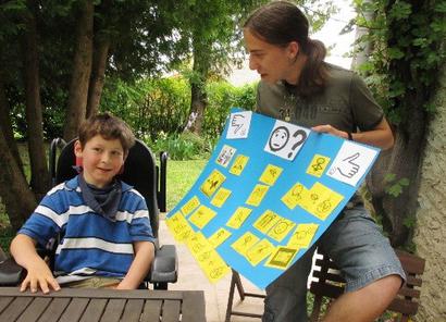 Pour les enfants : la Pégagogie Catéchétique Spécialisée (PCS) Pour les enfants : la Pégagogie Catéchétique Spécialisée (PCS)