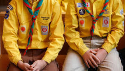 Sortir, jouer, rencontrer des amis, vivre en équipe, apprendre l'autonomie, .. Sortir, jouer, rencontrer des amis, vivre en équipe, apprendre l'autonomie, ..