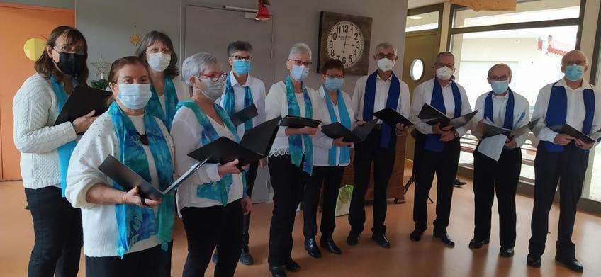 Animation à l'EHPAD de Chatte Animation à l'EHPAD de Chatte