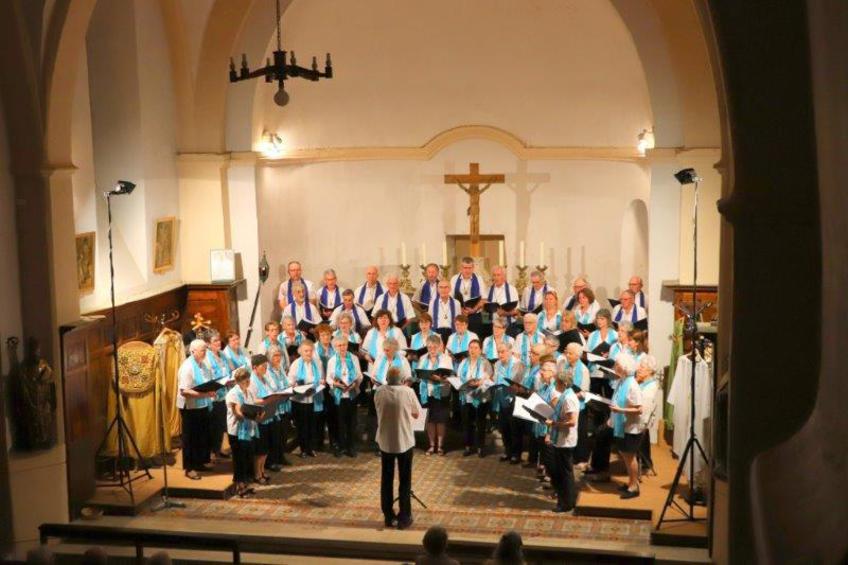 Le Choeur Saint Luc à la Nuit des églises le 30 juin à Saint Appolinard Le Choeur Saint Luc à la Nuit des églises le 30 juin à Saint Appolinard