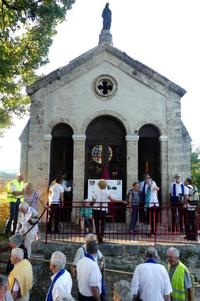 Animation devant la chapelle Animation devant la chapelle