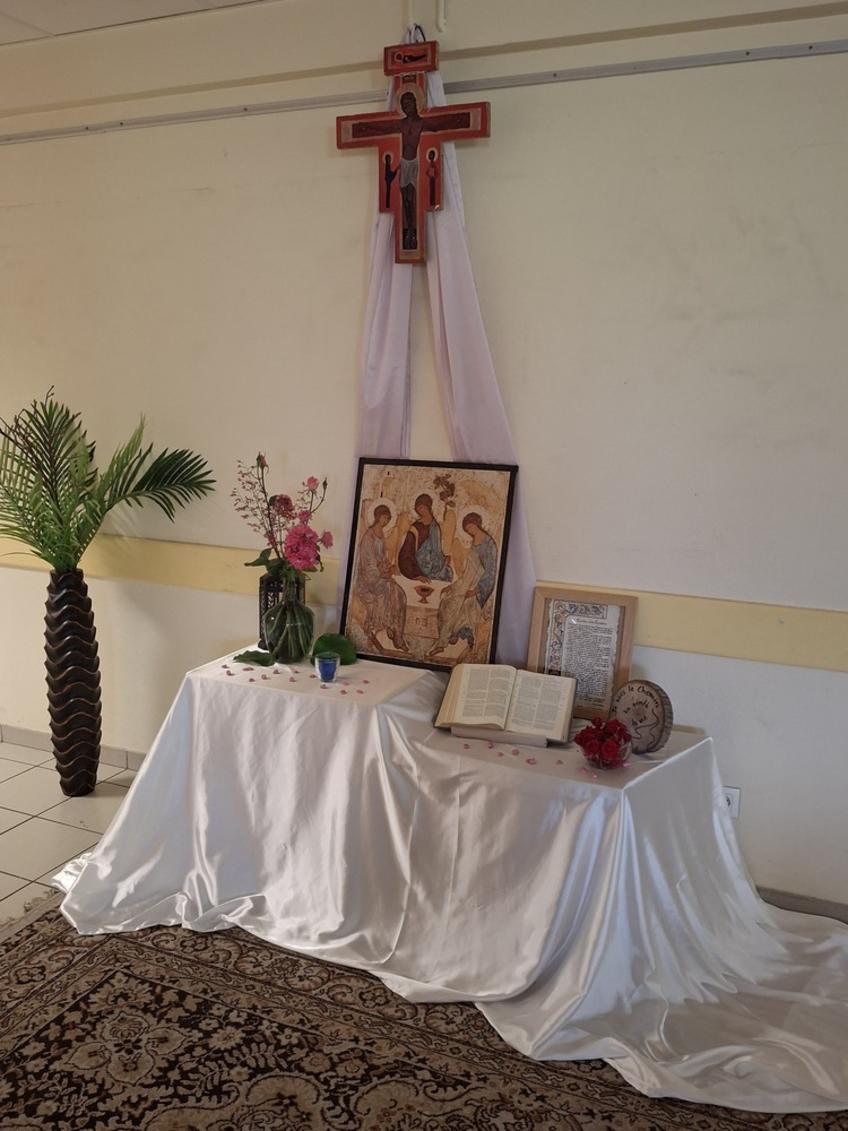 Préparation de la salle pour la soirée du mardi 3 juin 2025 Préparation de la salle pour la soirée du mardi 3 juin 2025