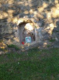 Une station du chemin de croix restauré Une station du chemin de croix restauré